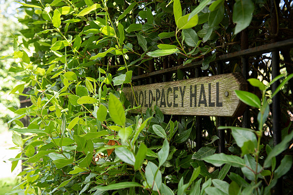 Newbold Pacey