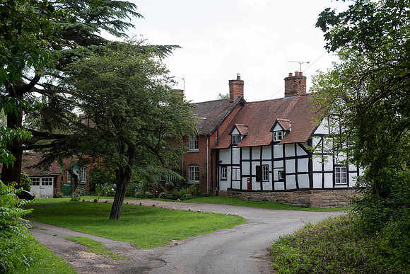 Newbold Pacey