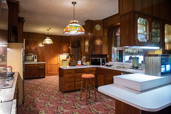 Memphis Graceland kitchen