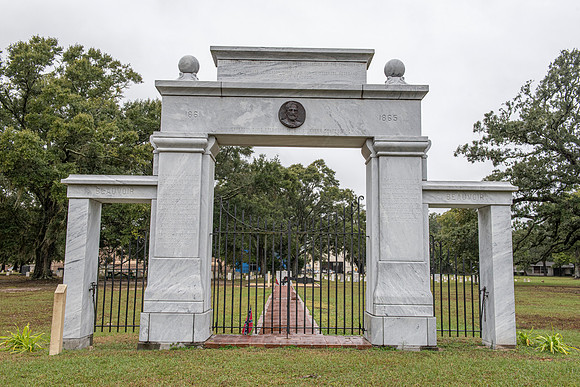 biloxi beauvoir confederate cemetery