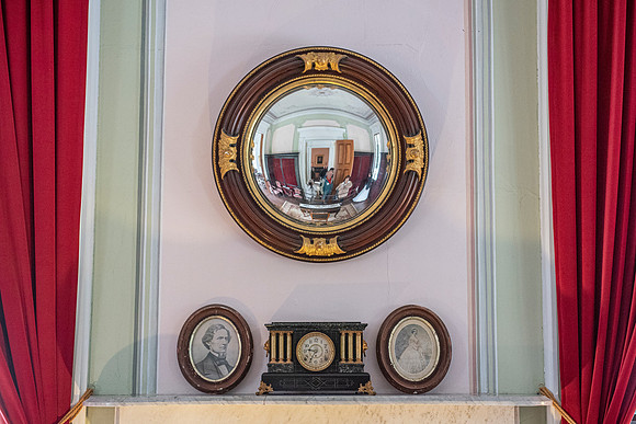 biloxi beauvoir jefferson davis portrait