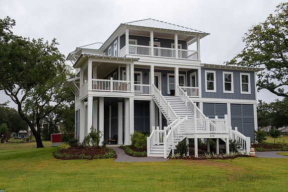 ocean springs MS tall house