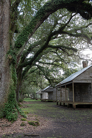 Louisiana Evergreen Plantation slave quarters 6