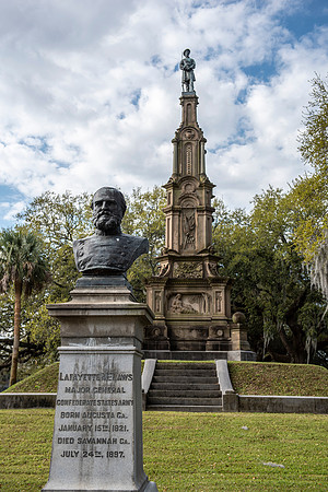 Savannah statue