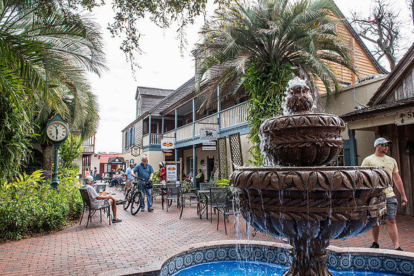 Florida St. Augustine street cafe